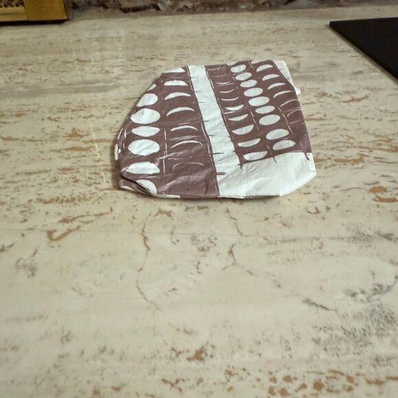 Aloha Collection Kealopiko mini pouch - rose gold moon phase print - Picture 10 of 10